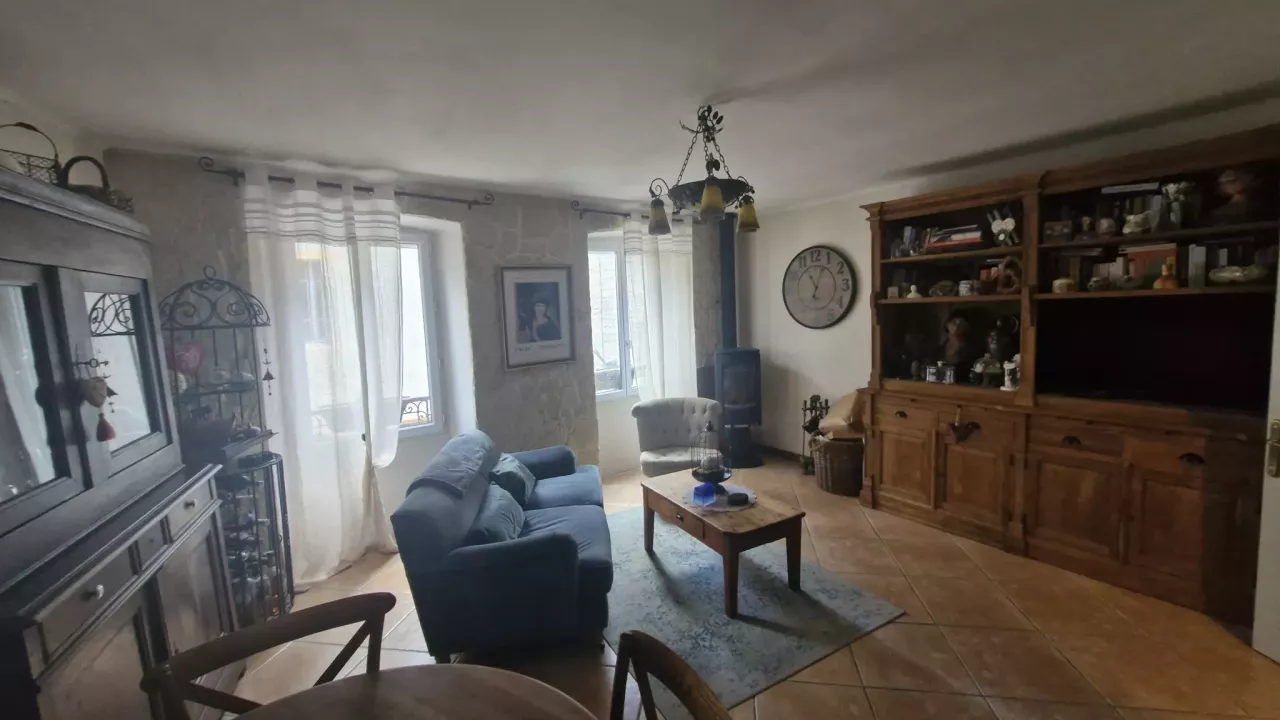 Belle Maison de village à Chanac