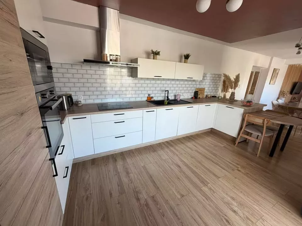 À Mende, villa à acheter avec 8 pièces avec Immobilier Occitan