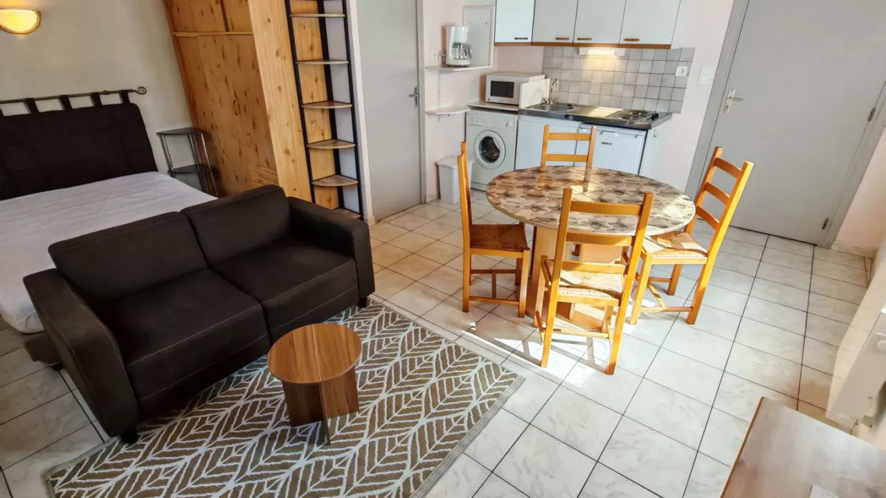 Studio meublé en périphérie de Mende