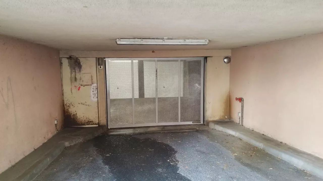 Garage centre ville de Mende