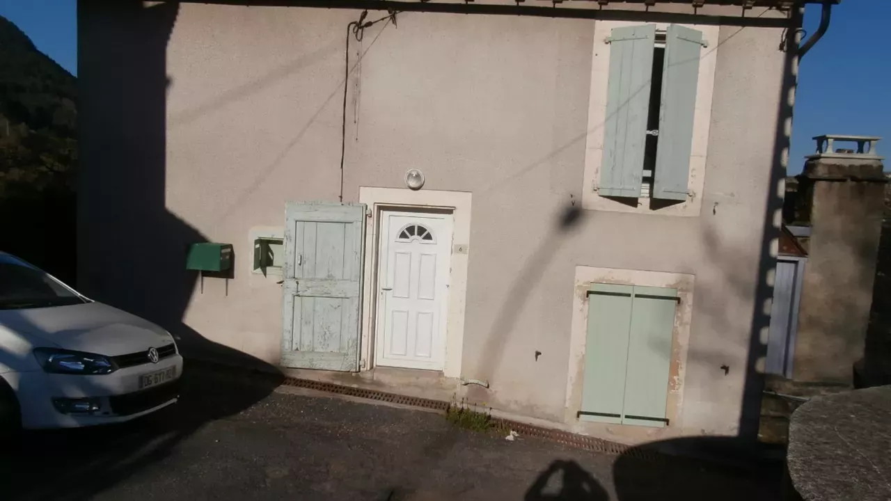 Maison F4 97m2 proche centre ville Mende. Libre le 18/09/2026