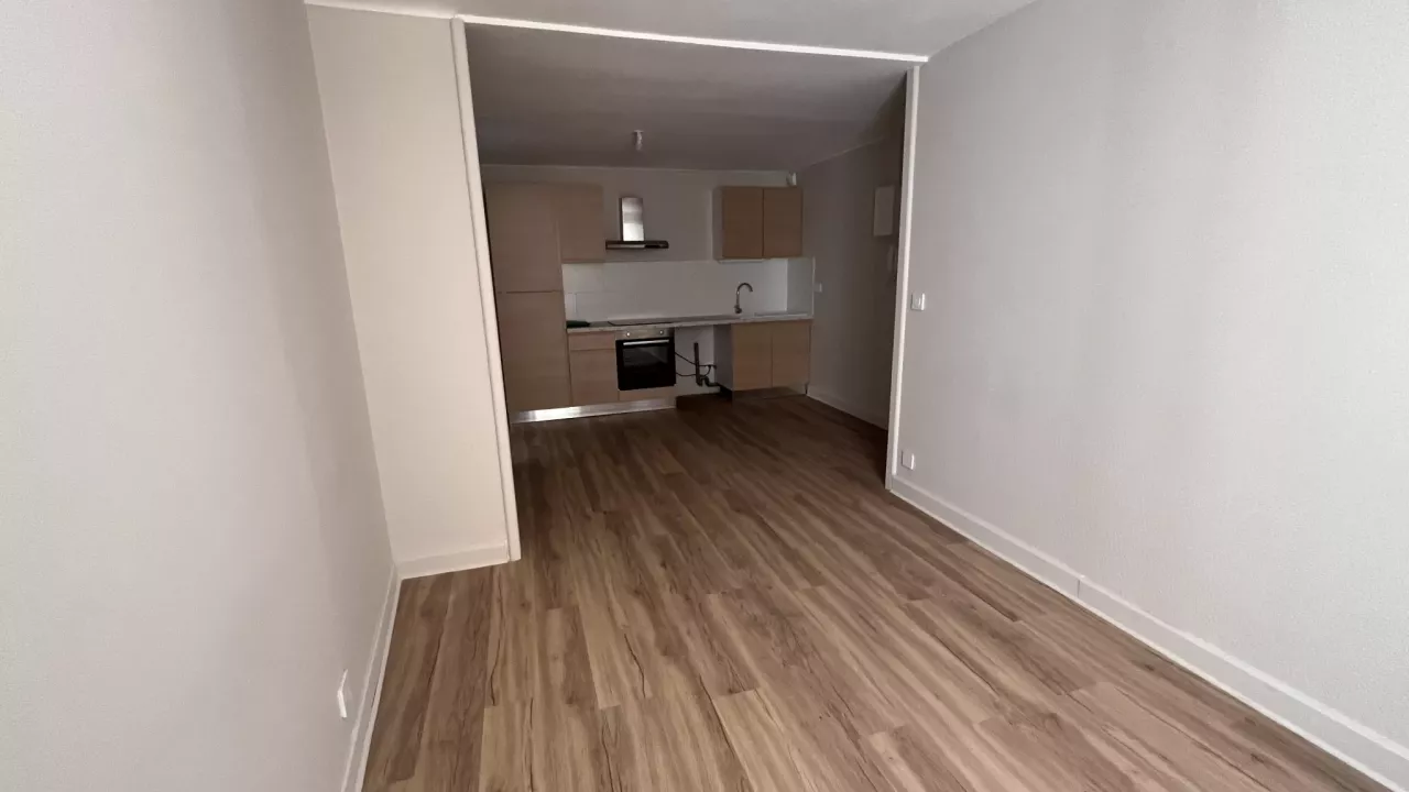 Appartement T1 centre ville de Mende