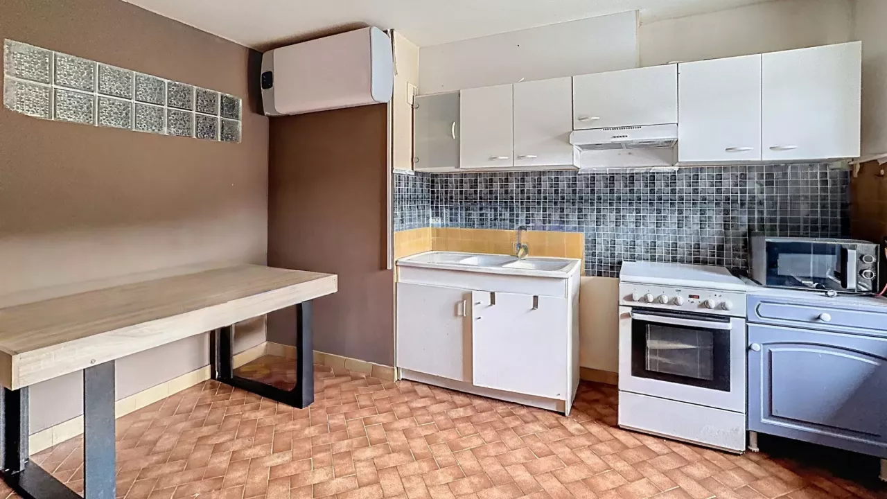 Immeuble à vendre  - Bourgs sur Colagne