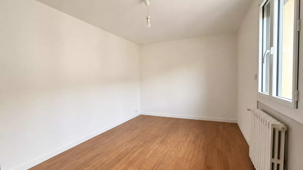 Appartement T4 - Bourgs sur Colagne