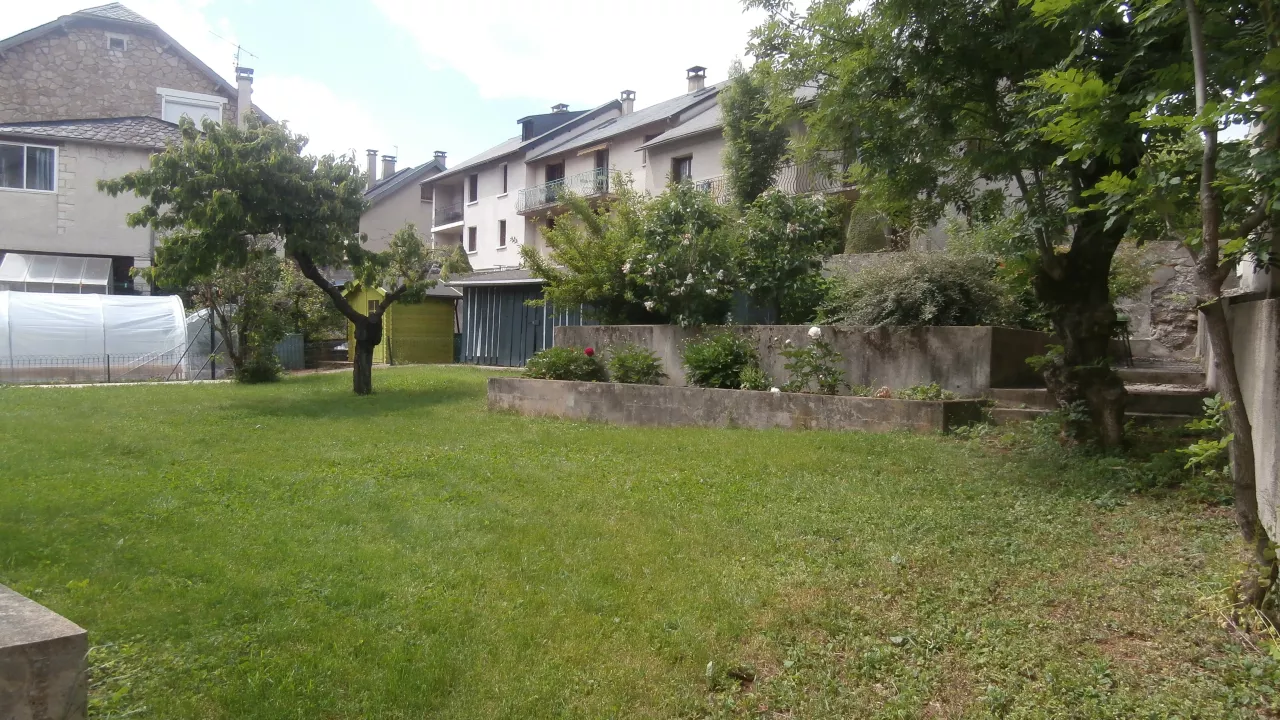 P5210006.jpg P5210006.jpg