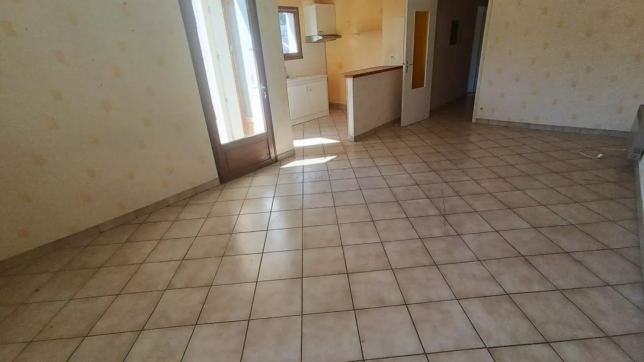 Appartement-proche-Centre-Ville-Marvejols-5