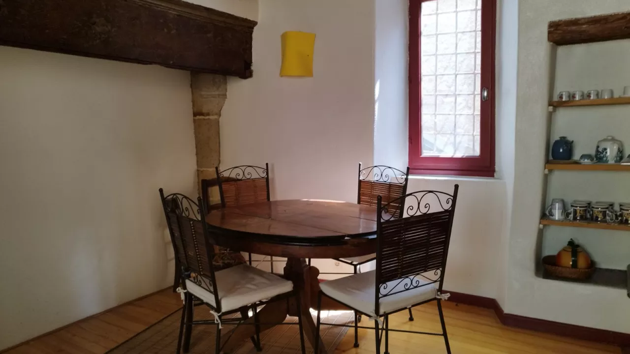 Charmante-maison-centre-ville-de-Mende-8