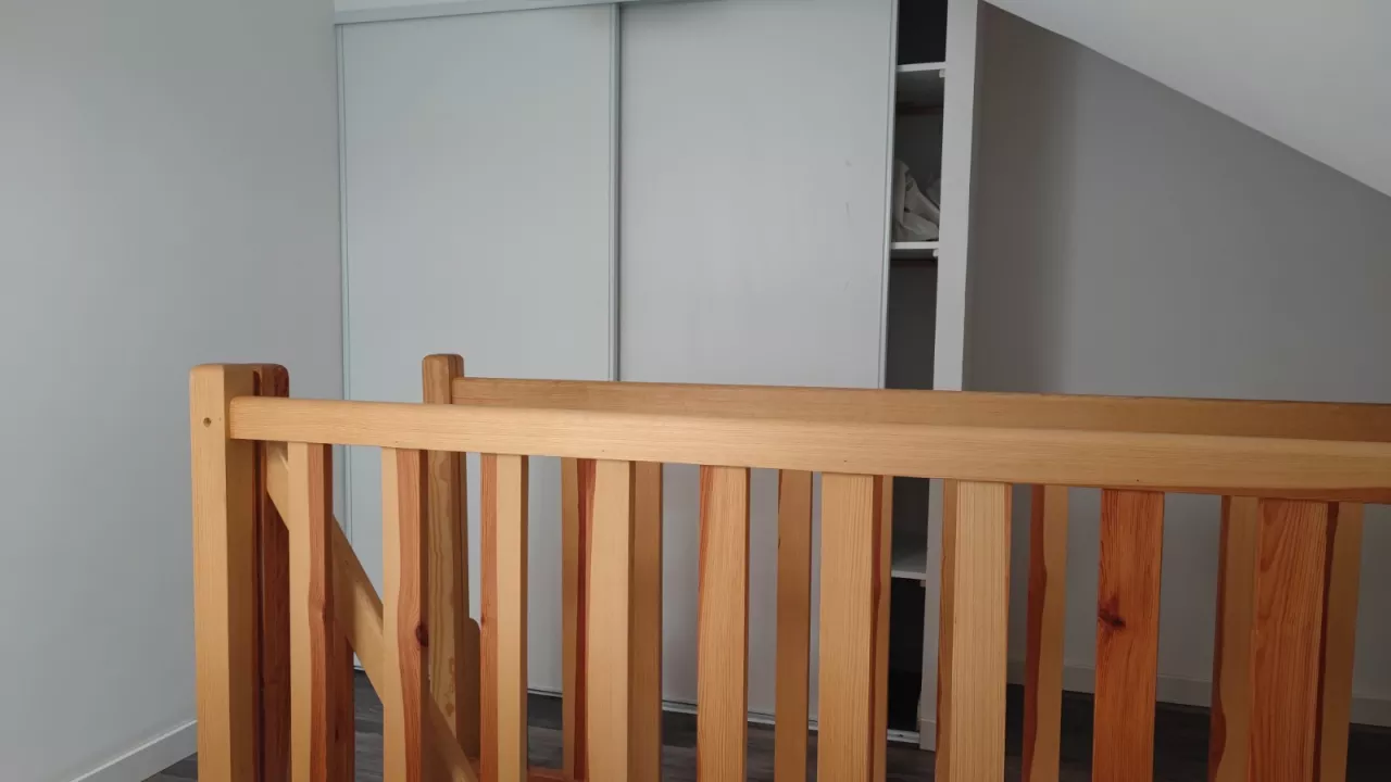 F1-bis-meuble-de-20m2-proche-centre-ville-de-Mende-9