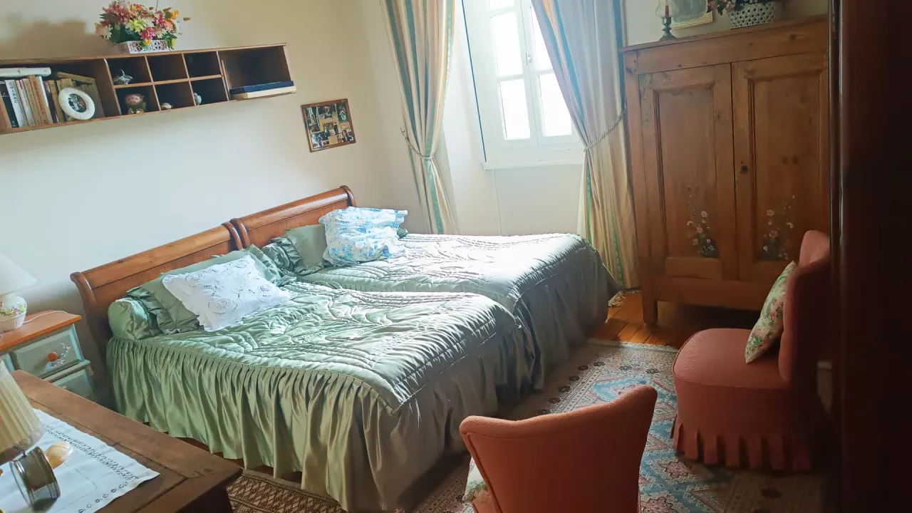 Grand-appartement-bourgeois-Centre-Ville-de-Mende-0
