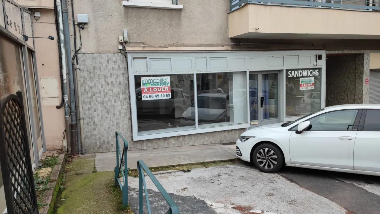 Local-professionnel-Centre-Ville-de-Mende-10