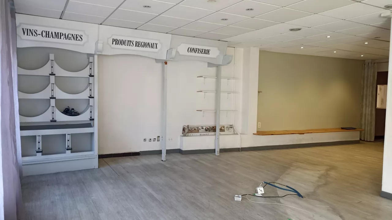 Local-professionnel-Centre-Ville-de-Mende-6