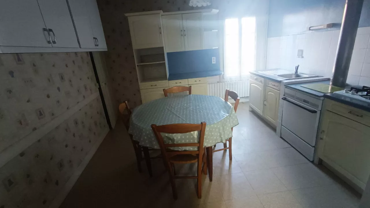 Maison-6-pieces-a-Mende-3