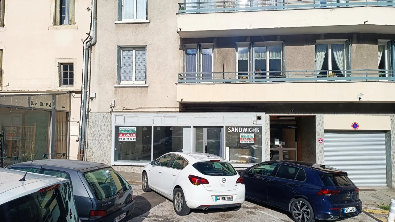 Local-professionnel-Centre-Ville-de-Mende