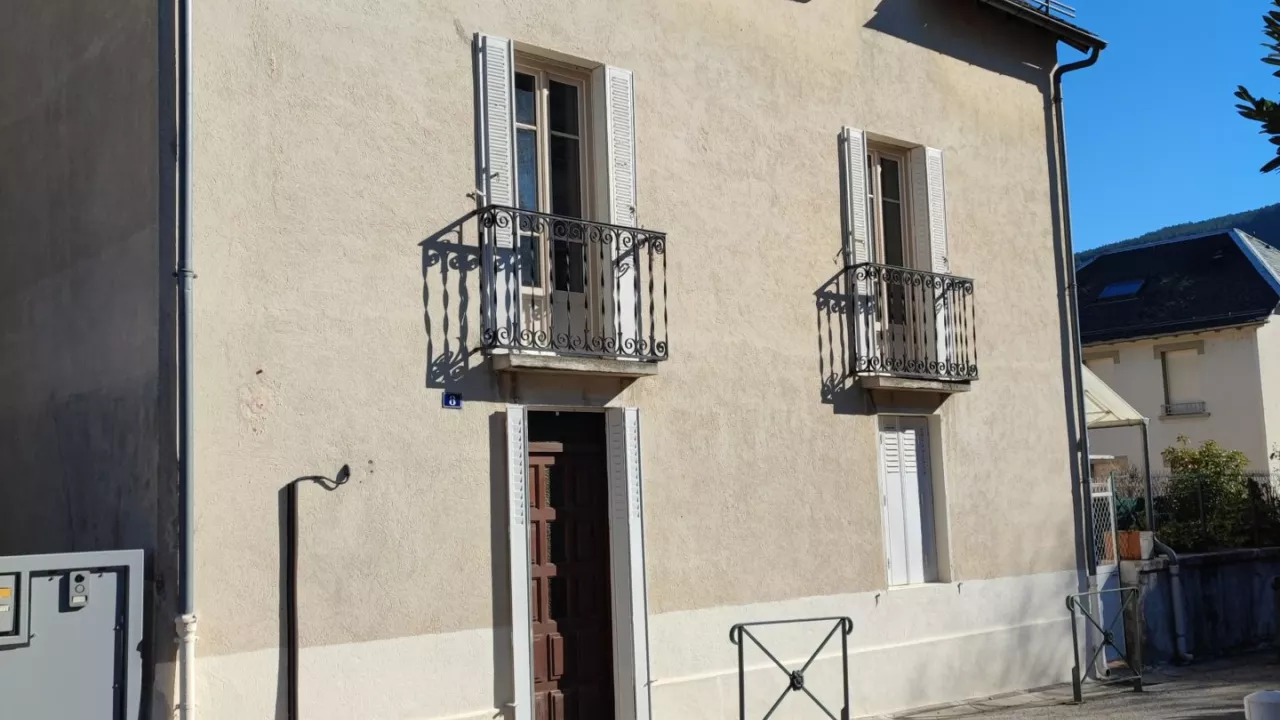 Maison-6-pieces-a-Mende
