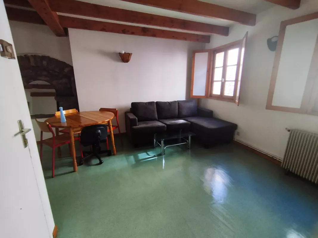 F2 duplex 29m2 centre ville de Mende