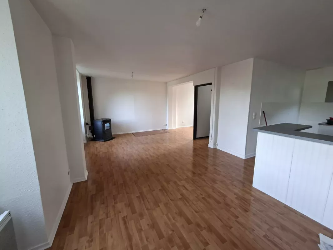 Maison F4 97m2 proche centre ville Mende. Libre le 18/09/2026