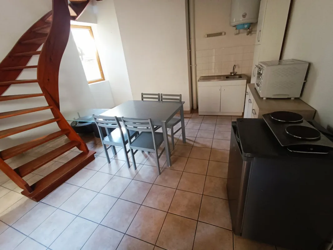 Appartement-F1-Marvejols