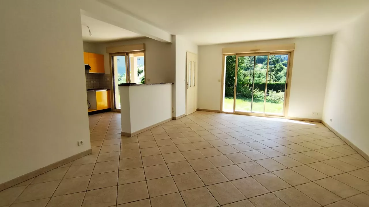 Villa F4 87m2 Chanac.Libre le 09/09/2026