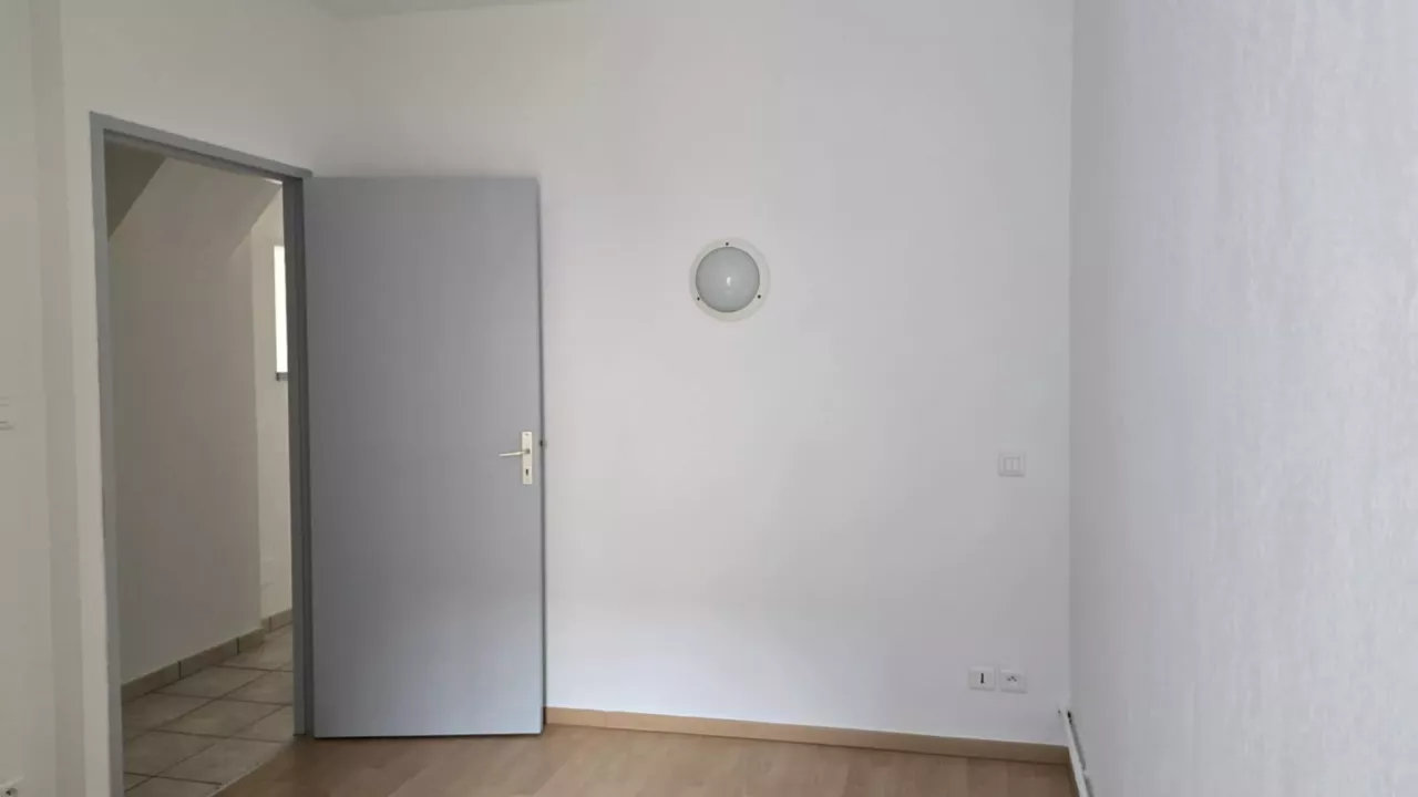 F3 duplex 50m2 centre ville de Mende