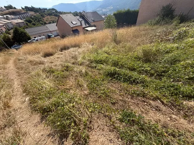 Terrain à bâtir  sur la commune de Mende