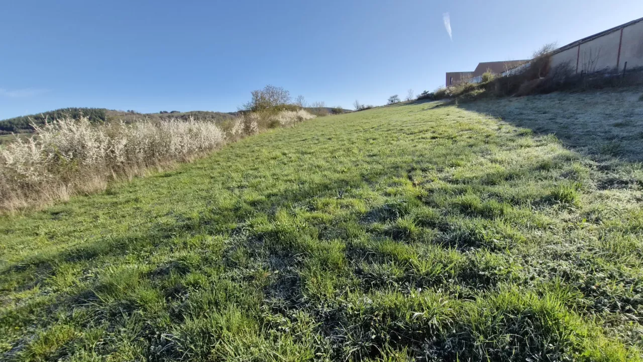 À vendre 78000 € à Mende : terrain à construire de 1156m2