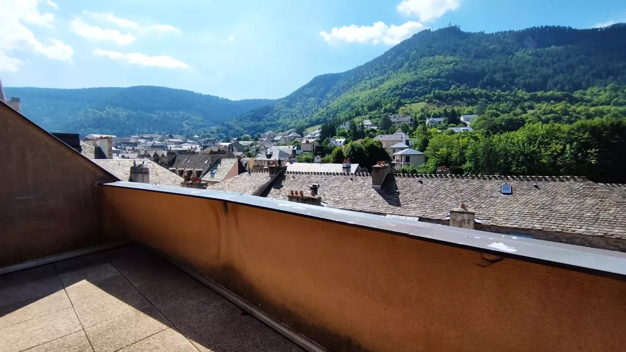 T5 Duplex résidence sécurisée avec ascenseur